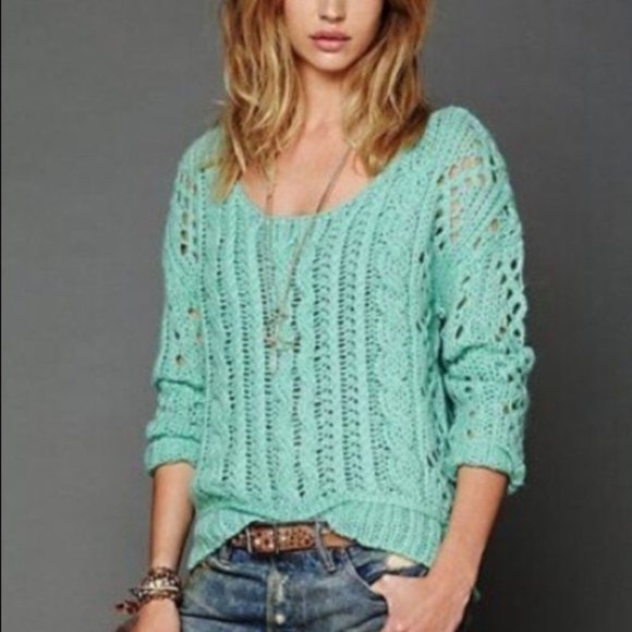 Free People Women’s Fluff Oversized Cable Knit Lace Sweater Mint Green XS - Picture 1 of 12